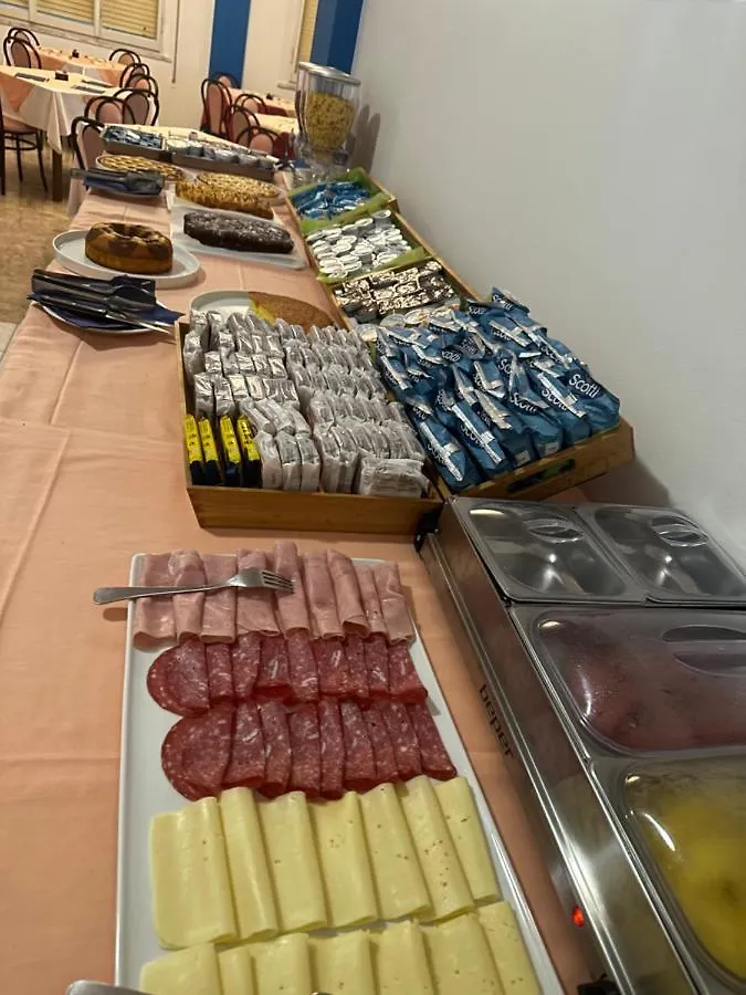 ** Hotel Albergo B&B Serafini Rimini Italia